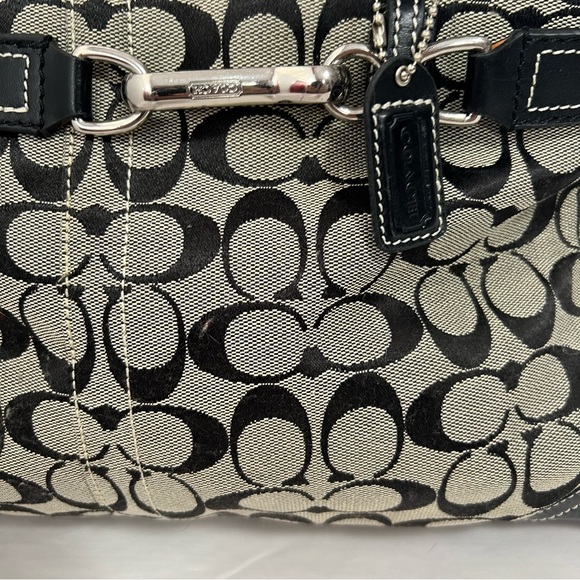 ****Unauthentic****Black & Gray Coach Purse - Picture 3 of 7